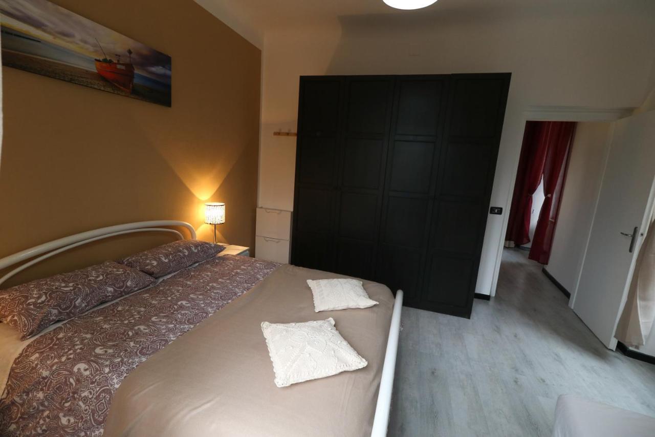 La Darsena. Apartment Savona Luaran gambar