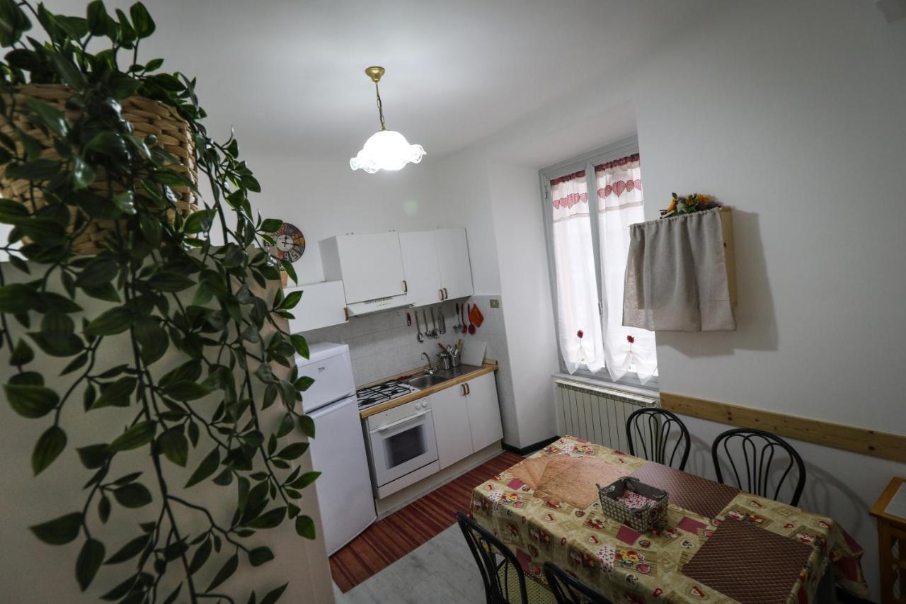 La Darsena. Apartment Savona Luaran gambar